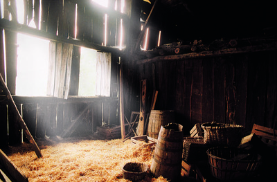 Interior de Igartubeiti, antes de su restauración