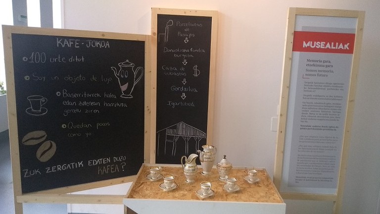 Musealiak IM Juego de café